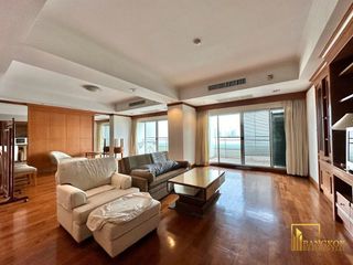 For rent 2 ベッドルーム condo in Yan Nawa, Bangkok