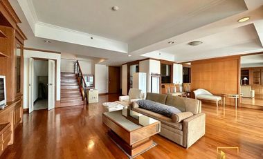 For rent 2 bedrooms condo in Yan Nawa, Bangkok