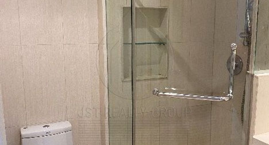 For sale 2 bedrooms condo in Pathum Wan, Bangkok