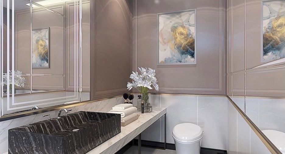 For rent 3 bed condo in Khlong San, Bangkok