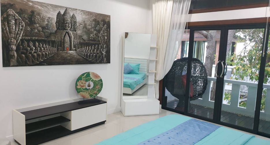 For rent 3 bedrooms house in Mueang Phuket, Phuket