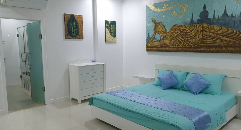 For rent 3 bedrooms house in Mueang Phuket, Phuket