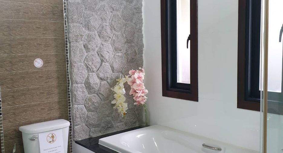For rent 3 bedrooms house in Mueang Phuket, Phuket