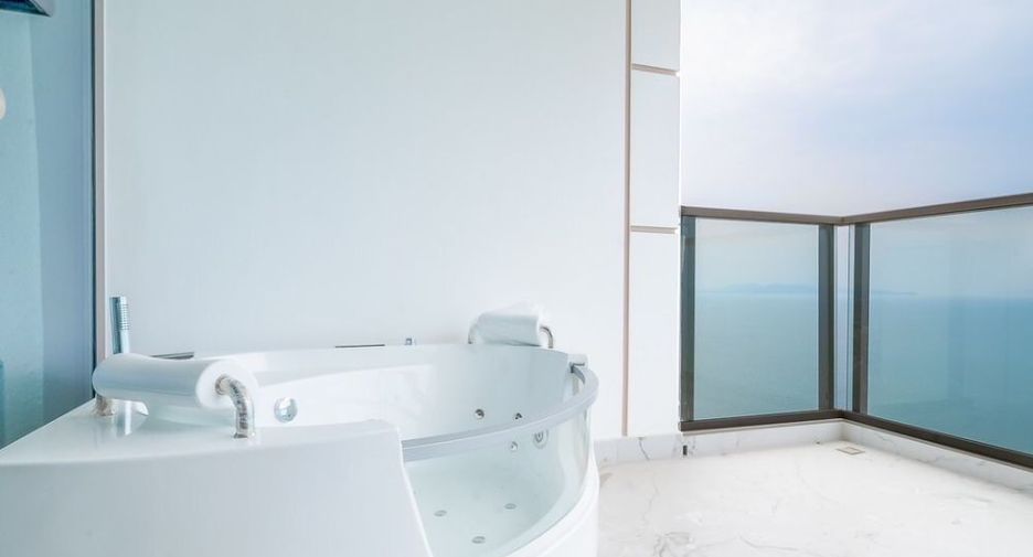 For sale 1 bed condo in Bang Lamung, Chonburi