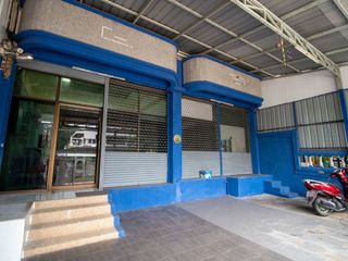 For sale retail Space in Pom Prap Sattru Phai, Bangkok