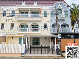 Casa adosada en venta de 3 habitaciones en Phasi Charoen, Bangkok