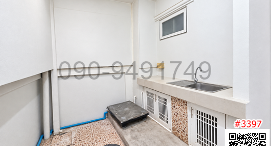 Casa adosada en venta de 3 habitaciones en Phasi Charoen, Bangkok