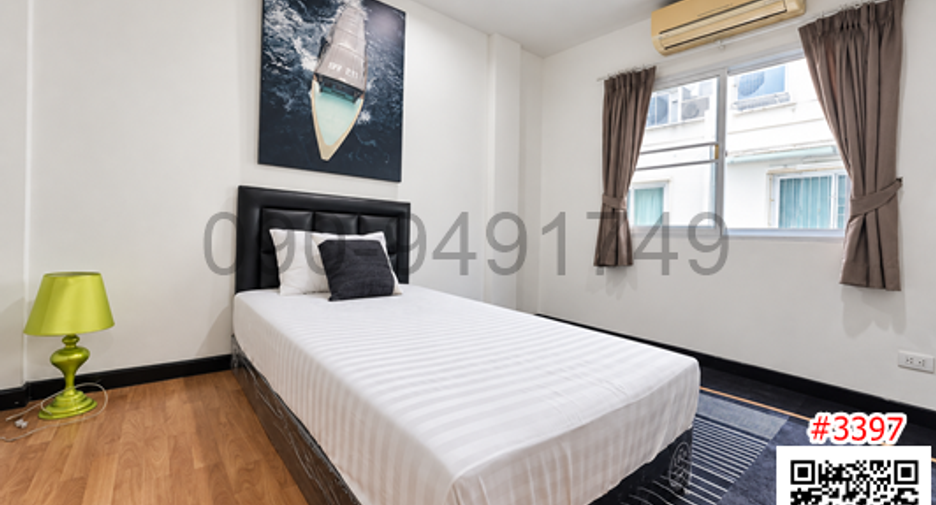 Casa adosada en venta de 3 habitaciones en Phasi Charoen, Bangkok
