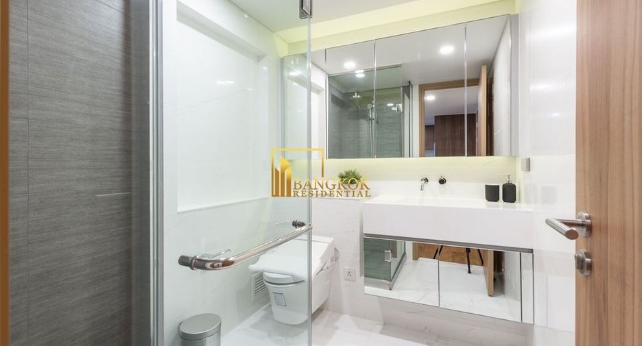 For rent 2 bedrooms condo in Watthana, Bangkok