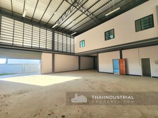 For sale warehouse in Lat Lum Kaeo, Pathum Thani