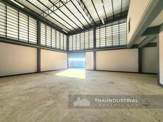 For sale warehouse in Lat Lum Kaeo, Pathum Thani