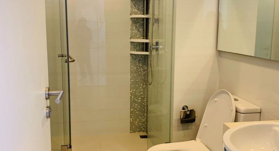 For rent 2 bed condo in Sathon, Bangkok
