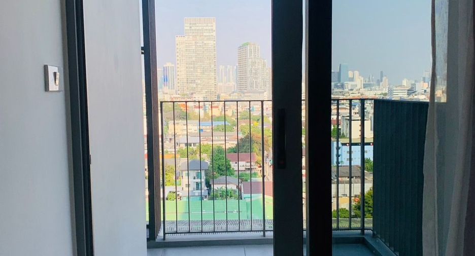 For rent 2 bed condo in Sathon, Bangkok