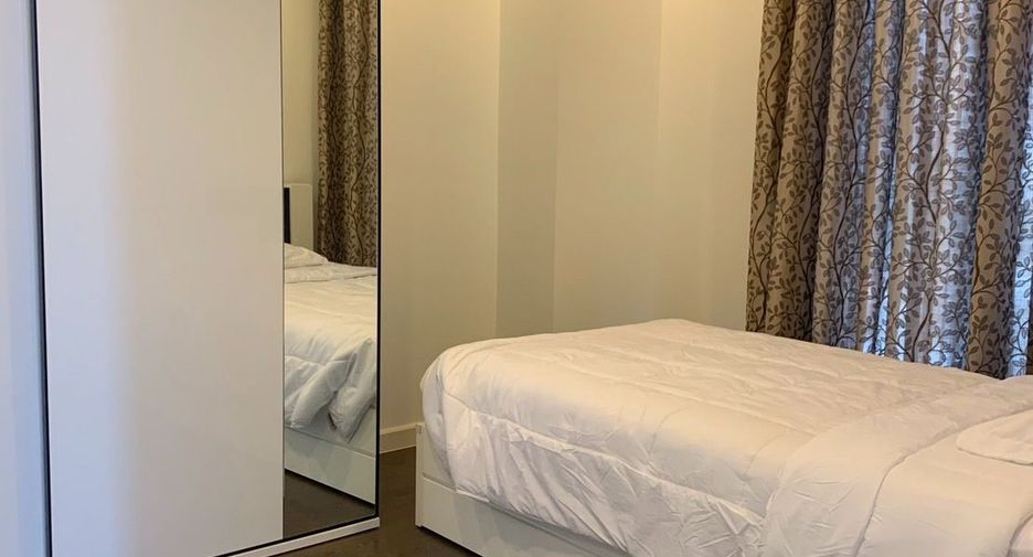 For rent 2 bed condo in Sathon, Bangkok