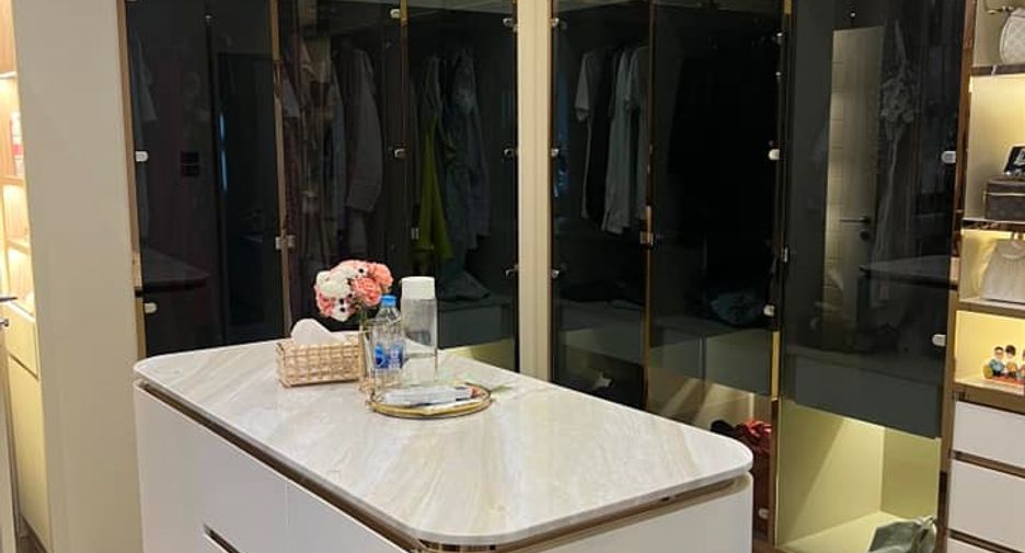 For sale 4 ベッドルーム house in Bueng Kum, Bangkok