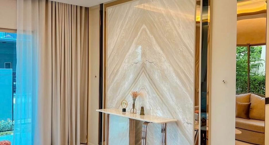 For sale 4 ベッドルーム house in Bueng Kum, Bangkok