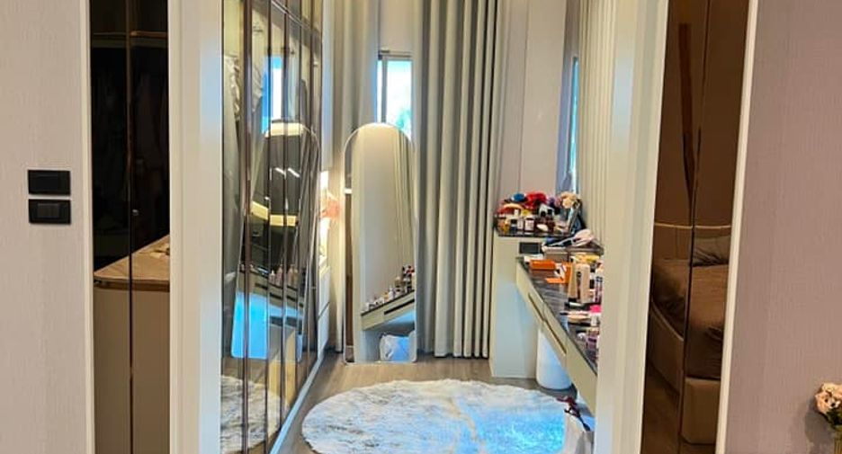 For sale 4 ベッドルーム house in Bueng Kum, Bangkok