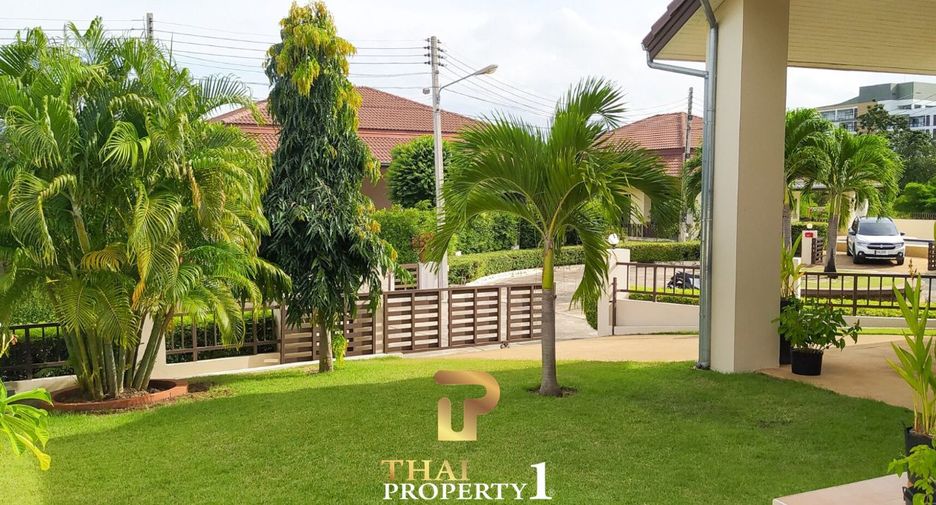 For sale 3 bedrooms house in Hua Hin, Prachuap Khiri Khan