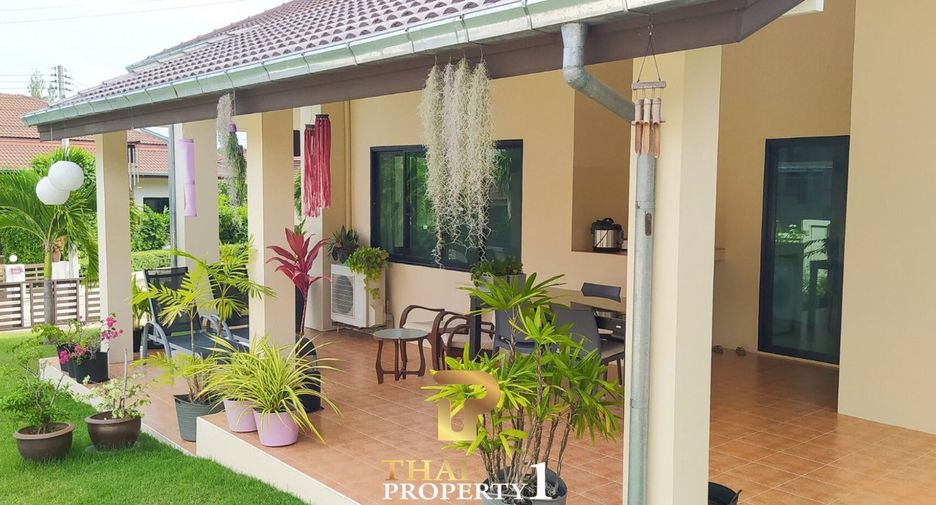 For sale 3 bedrooms house in Hua Hin, Prachuap Khiri Khan