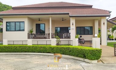 For sale 3 ベッドルーム house in Hua Hin, Prachuap Khiri Khan
