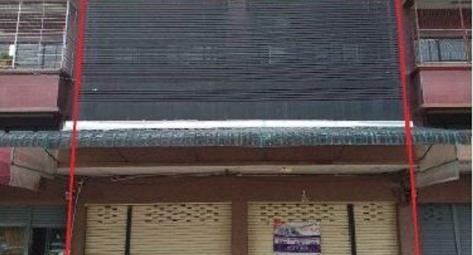 For sale 4 bed retail Space in Mueang Nakhon Pathom, Nakhon Pathom