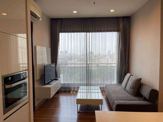 For rent and for sale 1 bed condo in Huai Khwang, Bangkok