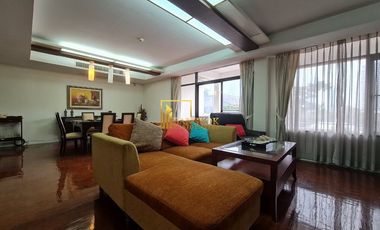 For rent 3 bedrooms apartment in Khlong Toei, Bangkok