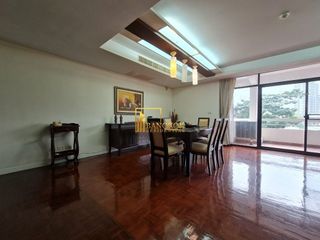 For rent 3 bedrooms apartment in Khlong Toei, Bangkok