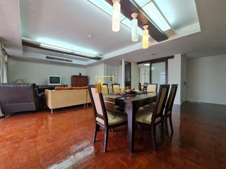 For rent 3 bedrooms apartment in Khlong Toei, Bangkok