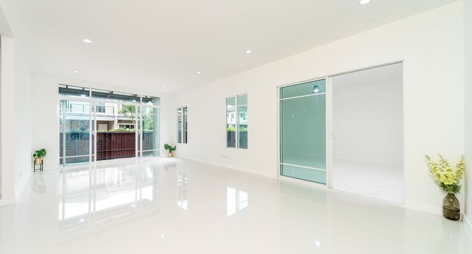 À vendre studio maison à Sai Mai, Bangkok