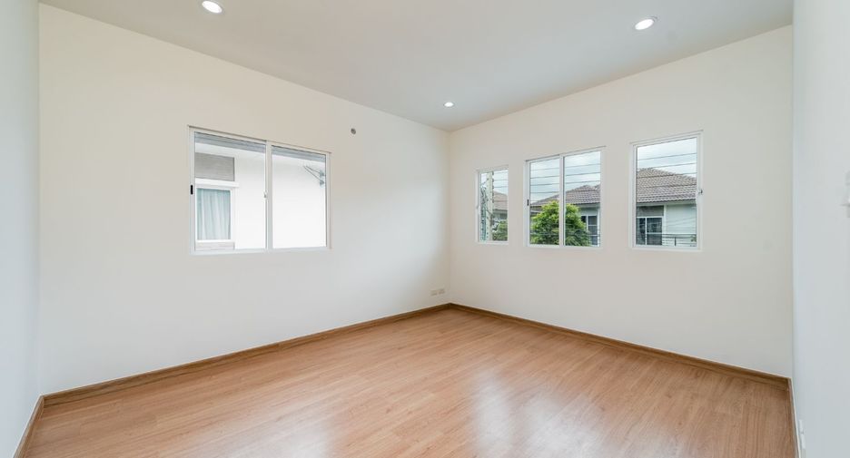 À vendre studio maison à Sai Mai, Bangkok