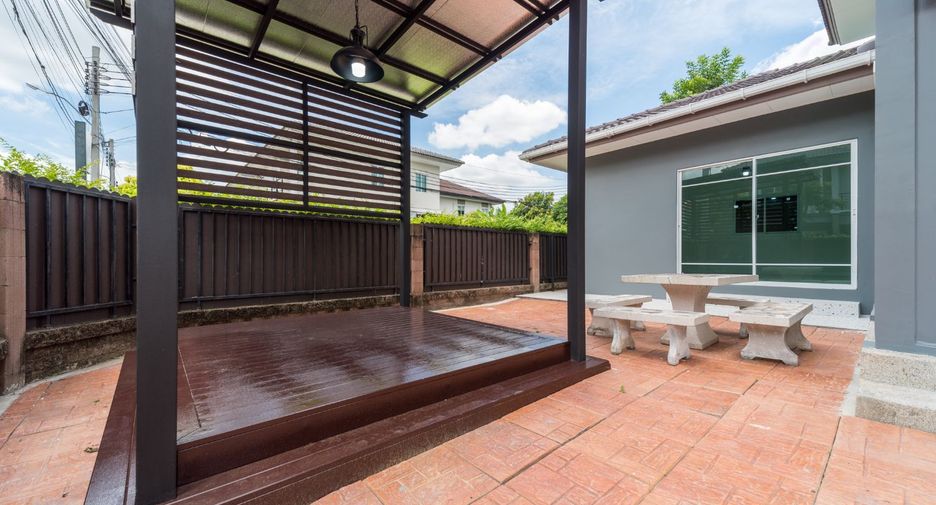 À vendre studio maison à Sai Mai, Bangkok