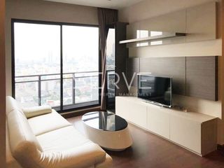 For sale 2 bed condo in Huai Khwang, Bangkok