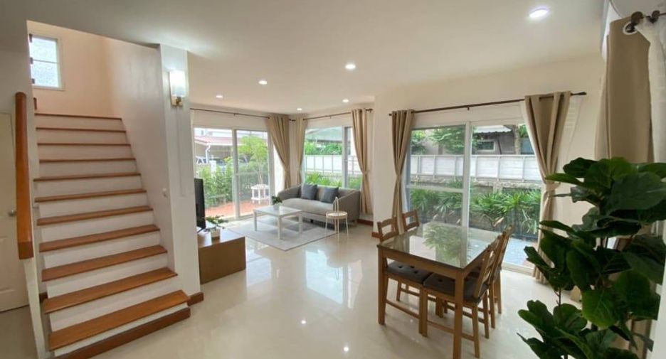 For rent 3 Beds house in Pak Kret, Nonthaburi