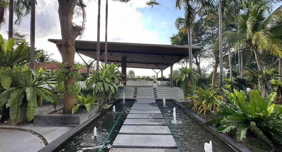 For rent and for sale 3 bed house in Bang Lamung, Chonburi