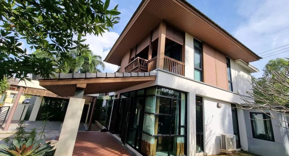 For rent and for sale 3 bed house in Bang Lamung, Chonburi