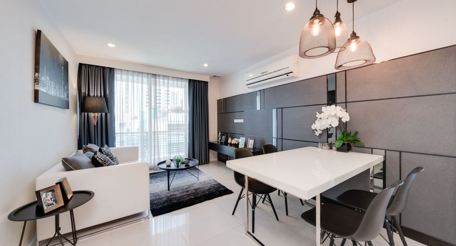 Wohnung zum Kauf mit 2 Zimmer in Bang Rak, Bangkok