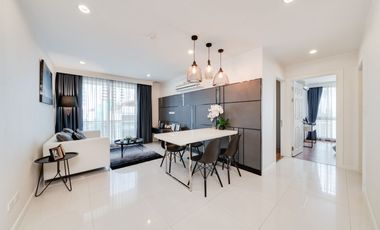 À vendre 2 chambres condo à Bang Rak, Bangkok