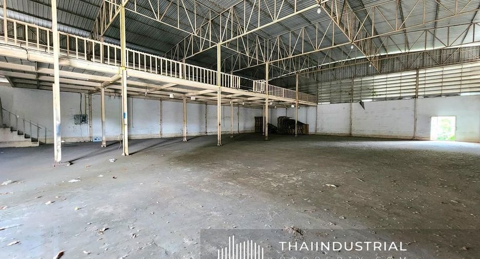 Almacén en alquiler en Khlong Luang, Pathum Thani