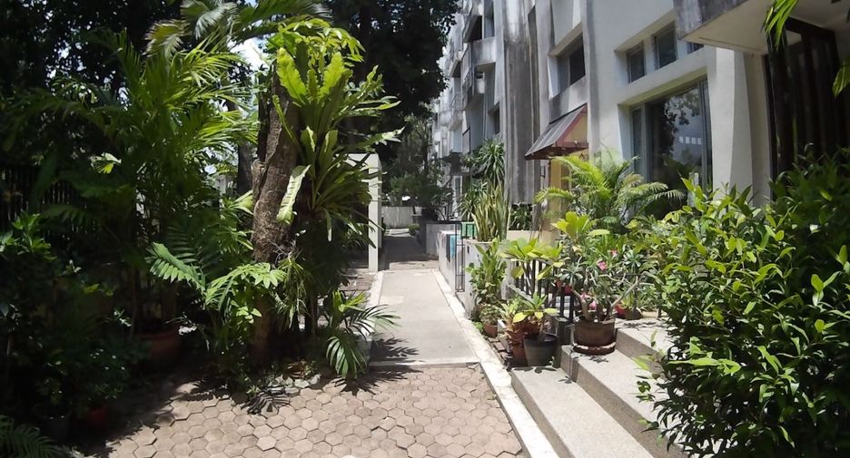 For rent 1 bed condo in Don Mueang, Bangkok