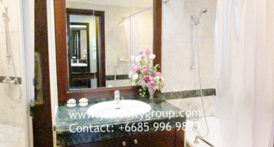 Wohnung zur Miete mit 2 Zimmer in Pathum Wan, Bangkok
