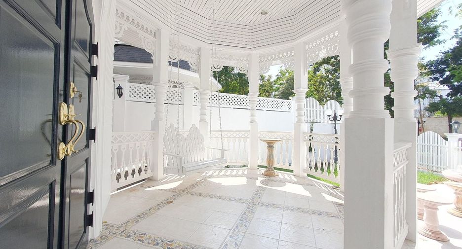 Casa en alquiler de 4 habitaciones en Mueang Samut Prakan, Samut Prakan
