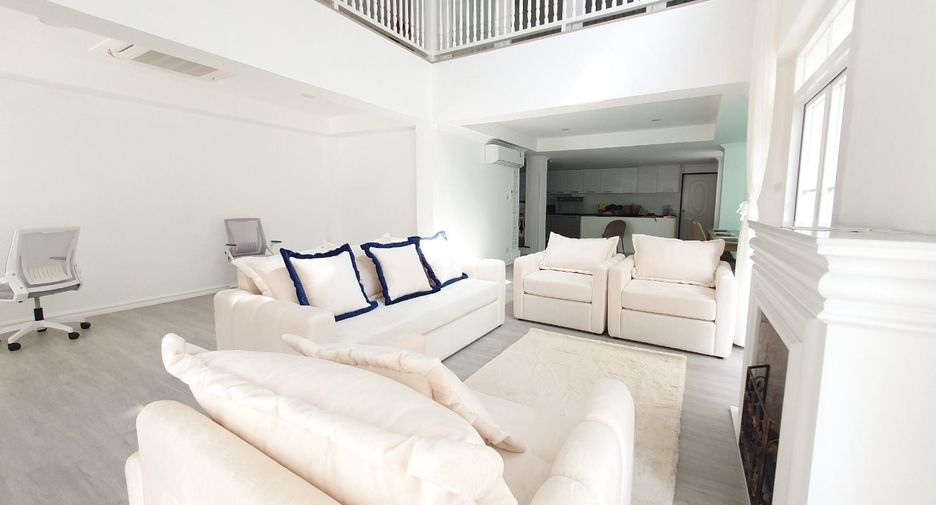 Casa en alquiler de 4 habitaciones en Mueang Samut Prakan, Samut Prakan