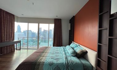 À louer 2 chambres condo à Watthana, Bangkok
