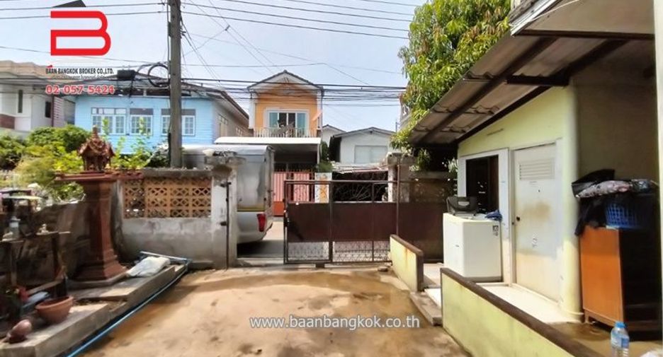 For sale 4 bed house in Bang Khen, Bangkok