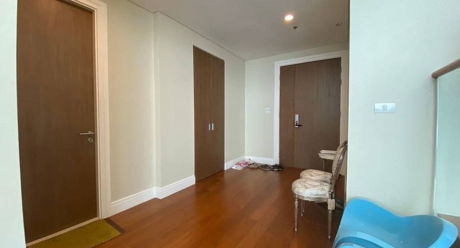 Wohnung zum Kauf mit 3 Zimmer in Khlong Toei, Bangkok