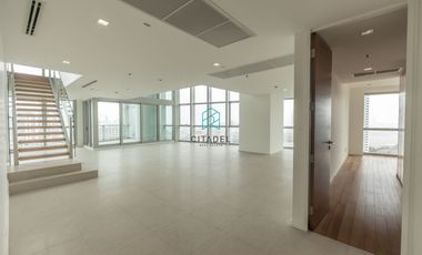 ขาย 4 ห้องนอน คอนโด ใน สาทร, กรุงเทพฯ