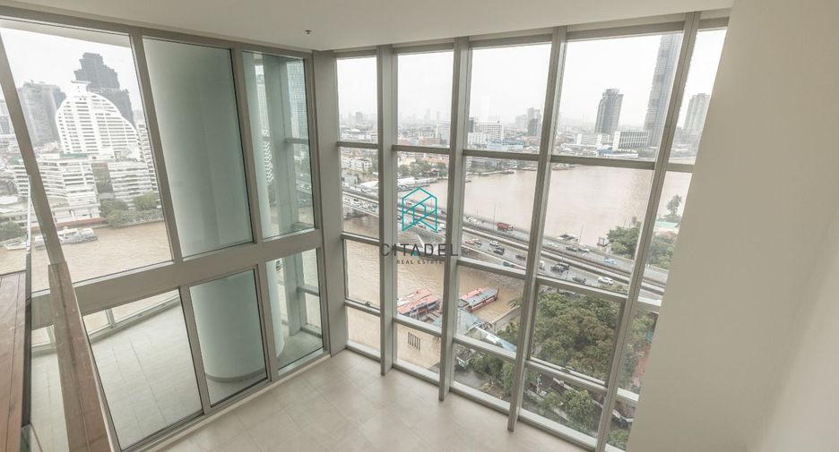 For sale 4 bedrooms condo in Sathon, Bangkok