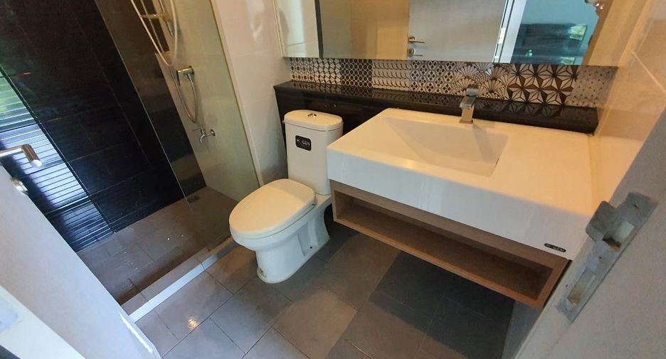 Wohnung zur Miete mit 1 Zimmer in Phutthamonthon, Nakhon Pathom