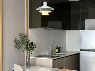 Wohnung zur Miete mit 1 Zimmer in Pathum Wan, Bangkok
